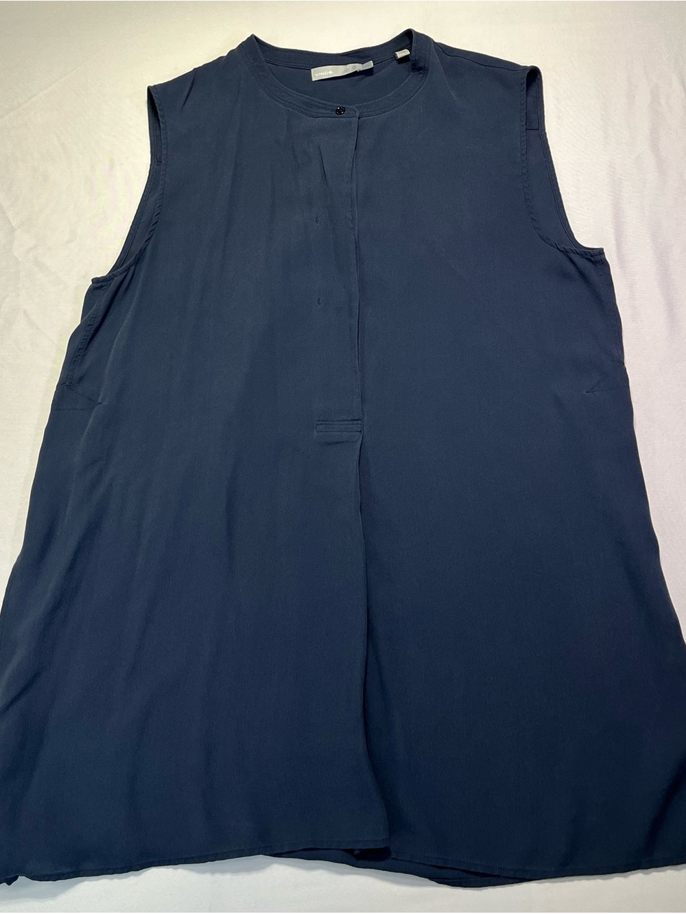 Vince Navy 100% Silk Sleeveless Tunic Shirt Blouse - Large